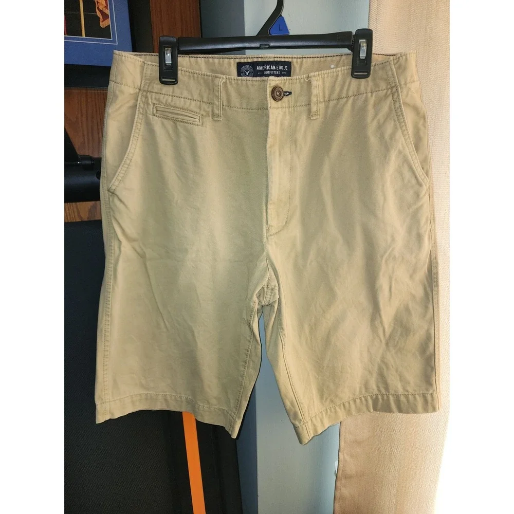Men's American Eagle Outfitters Khaki Shorts - Longboard - Size 32